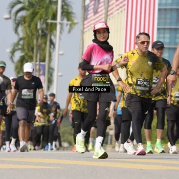 Runner Photo 6508876