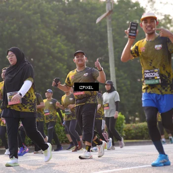 Runner Photo 6508915