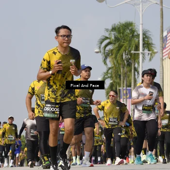 Runner Photo 6508923