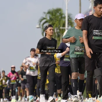 Runner Photo 6508944