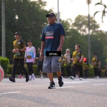 Runner Photo 6508996
