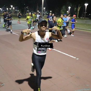 Runner Photo 6509012