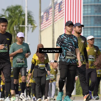 Runner Photo 6509030