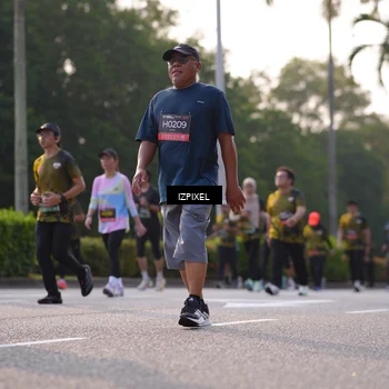 Runner Photo 6509046