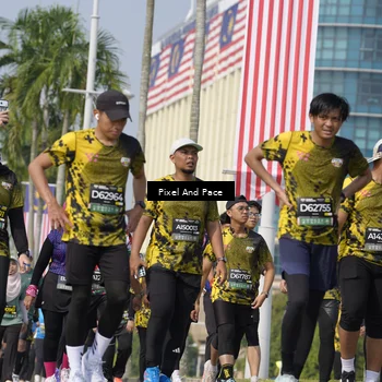 Runner Photo 6509113