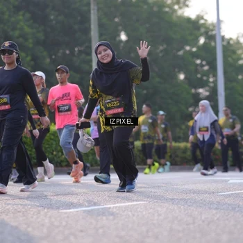 Runner Photo 6509149