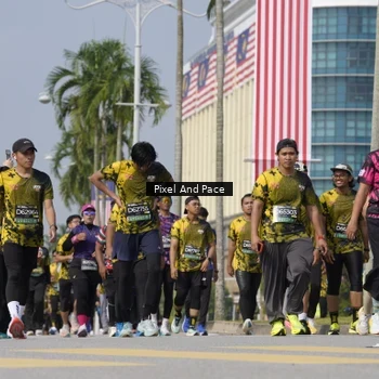 Runner Photo 6509153