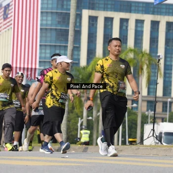 Runner Photo 6509168