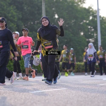 Runner Photo 6509173