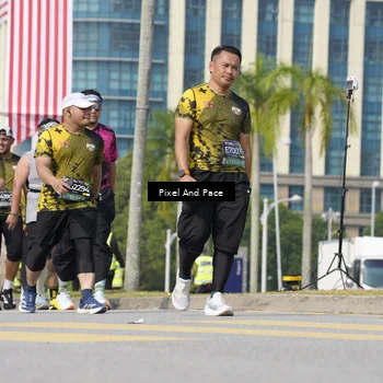Runner Photo 6509221