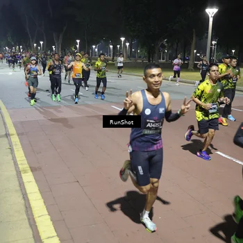 Runner Photo 6509263