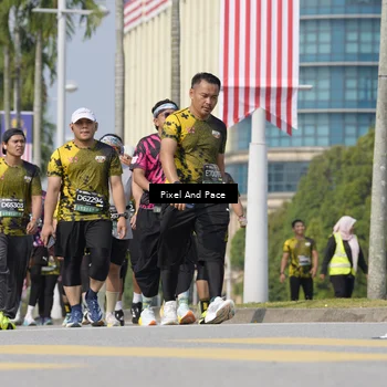 Runner Photo 6509286