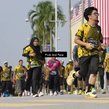 Runner Photo 6509356