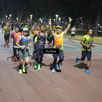 Runner Photo 6509376