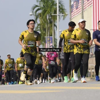 Runner Photo 6509395