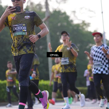 Runner Photo 6509404