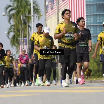 Runner Photo 6509411