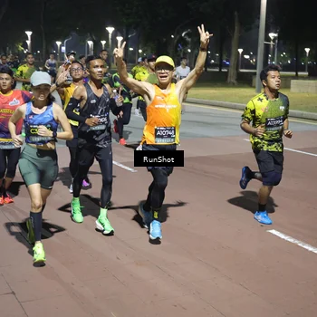 Runner Photo 6509425