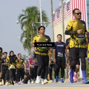 Runner Photo 6509452