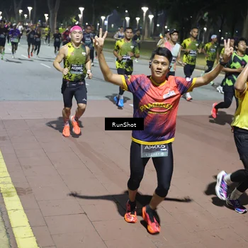 Runner Photo 6509471