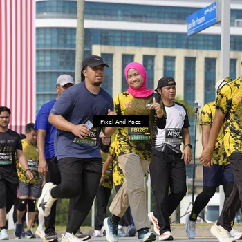 Runner Photo 6509487