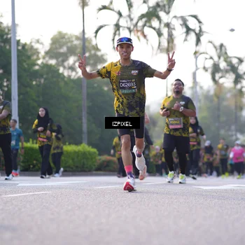 Runner Photo 6509496
