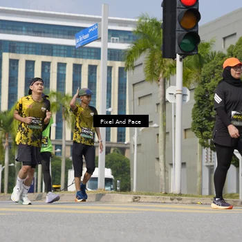 Runner Photo 6509541