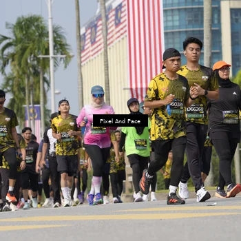 Runner Photo 6509639