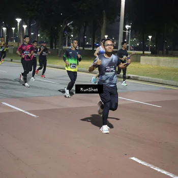 Runner Photo 6509675