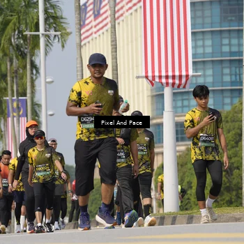 Runner Photo 6509687