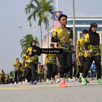 Runner Photo 6509793