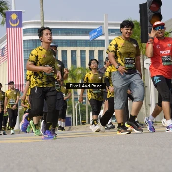 Runner Photo 6509883