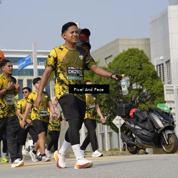 Runner Photo 6509951