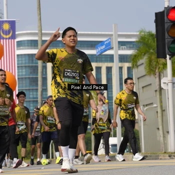 Runner Photo 6509990