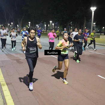 Runner Photo 6510006