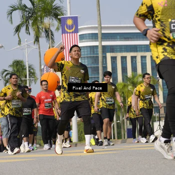 Runner Photo 6510008