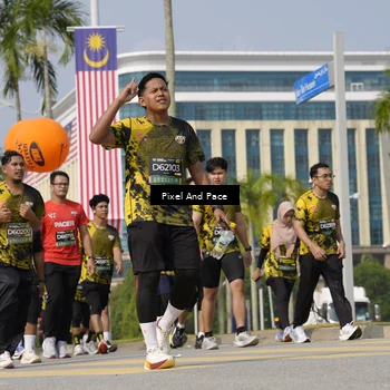 Runner Photo 6510022