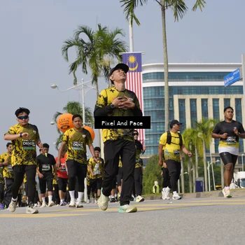 Runner Photo 6510047
