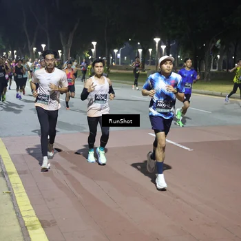 Runner Photo 6510054