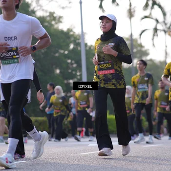 Runner Photo 6510075