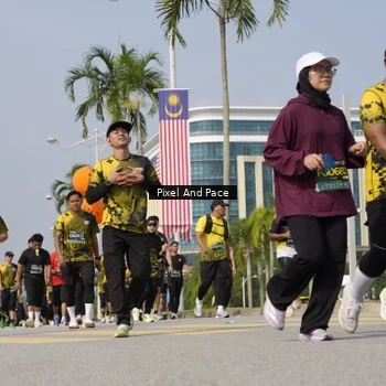Runner Photo 6510082