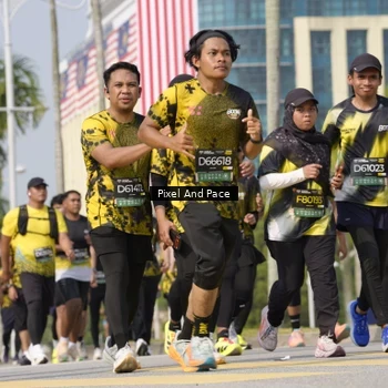 Runner Photo 6510085