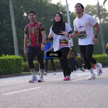 Runner Photo 6510093