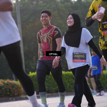 Runner Photo 6510094