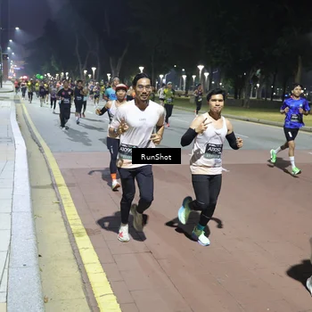 Runner Photo 6510159