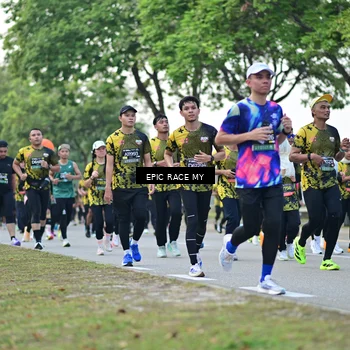 Runner Photo 6510182