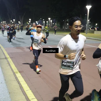 Runner Photo 6510191