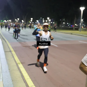 Runner Photo 6510228