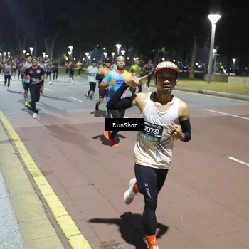 Runner Photo 6510230