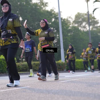 Runner Photo 6510236